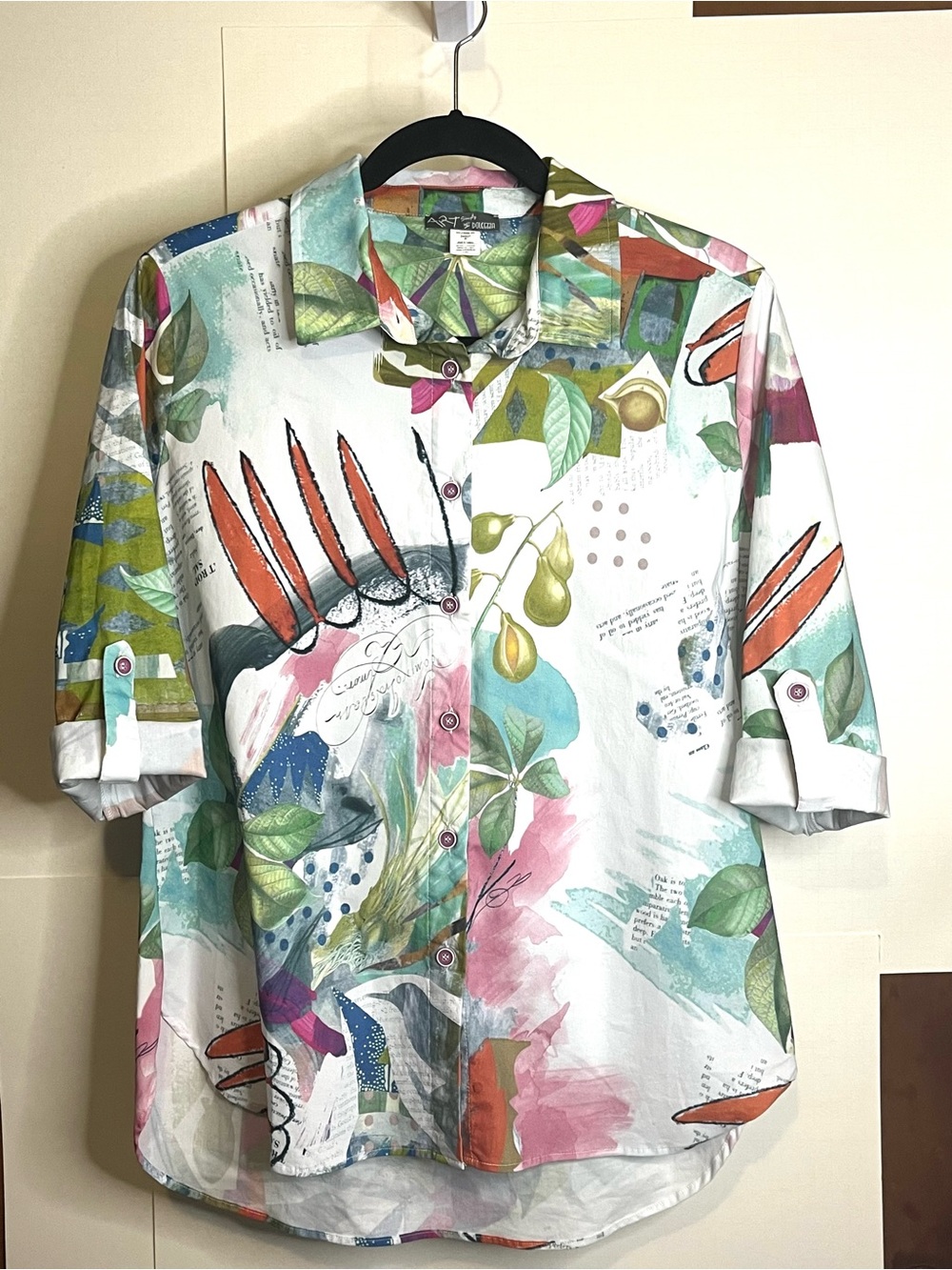 Art Simply by Dolcezza Women’s M “Happy with Spring” Button Down Blouse